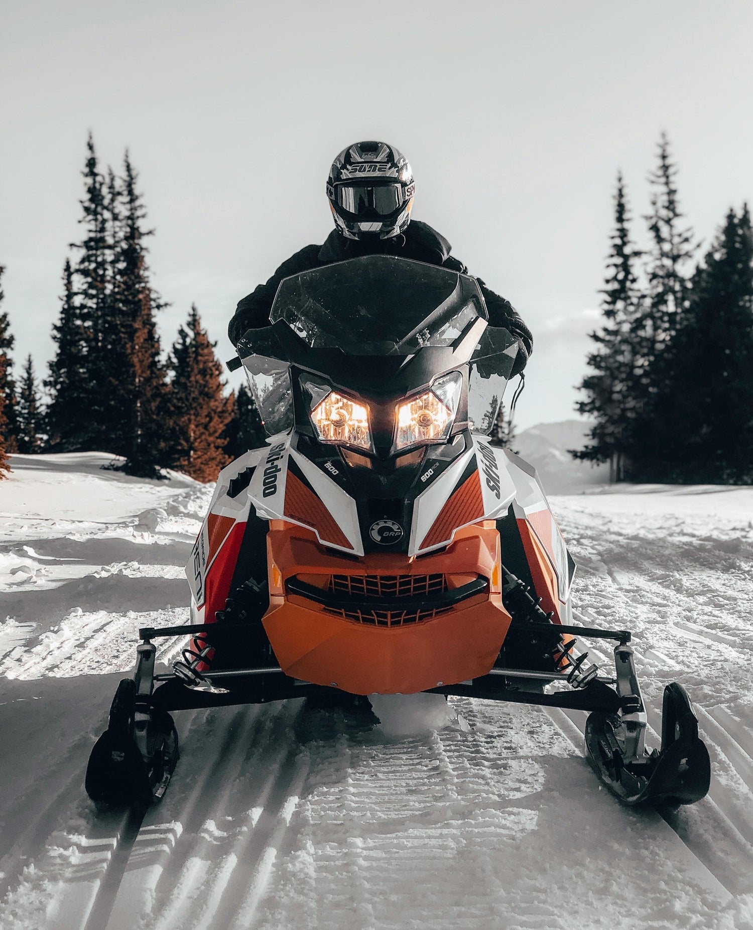 Snowmobile Extreme Cold Battery Care: Winter Performance Guide