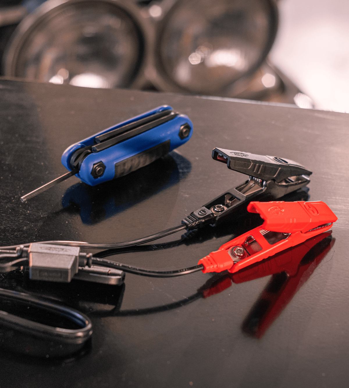 Alligator Clip and Ring Terminal Combo with Quick Disconnect Battery